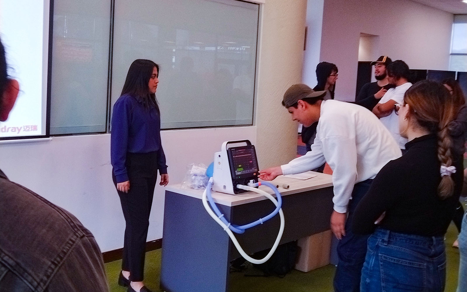 4 / 7 - Ingeniería Aplicada a la Salud: Capacitación Continua para la Mejora de Habilidades 4 / 7 - Ingeniería Aplicada a la Salud: Capacitación Continua para la Mejora de Habilidades