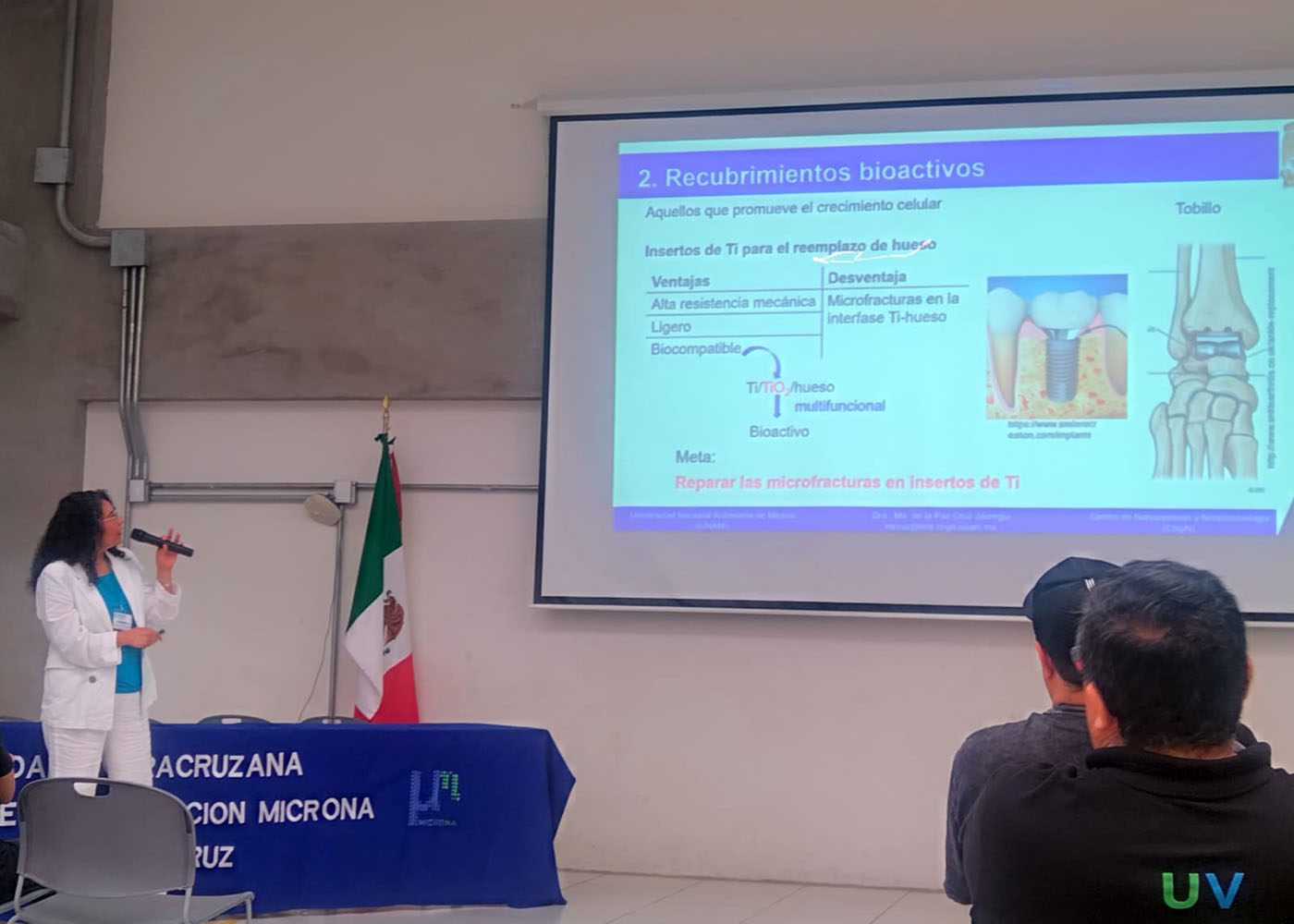 9 / 10 - Alumnos de Biomédica Asisten al Simposio Internacional: Nanotecnología en Medicina, 9 / 10 - Alumnos de Biomédica Asisten al Simposio Internacional: Nanotecnología en Medicina,