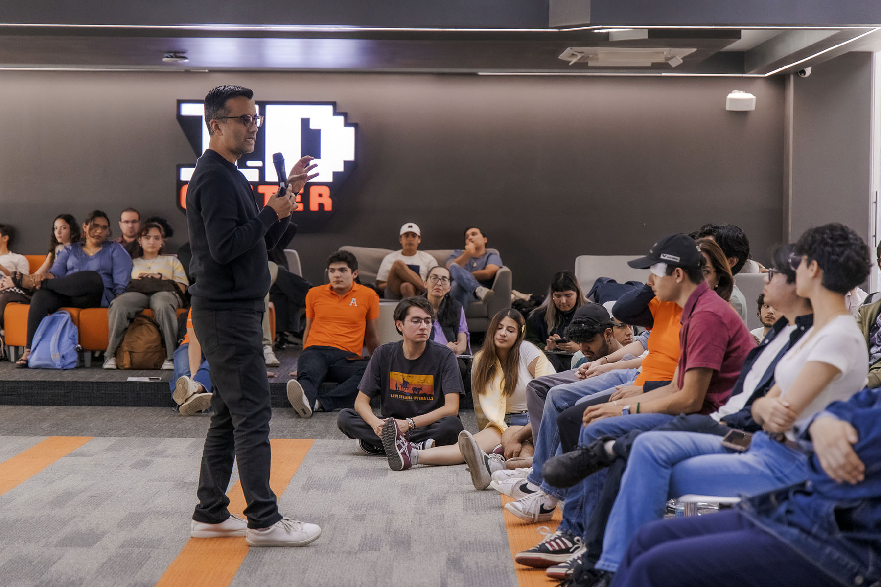 5 / 12 - Mentalidad 10x en los Negocios: Jornada de Emprendimiento 5 / 12 - Mentalidad 10x en los Negocios: Jornada de Emprendimiento