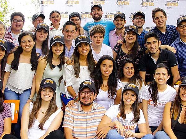 La Universidad Anáhuac Xalapa despide a la Generación 2017