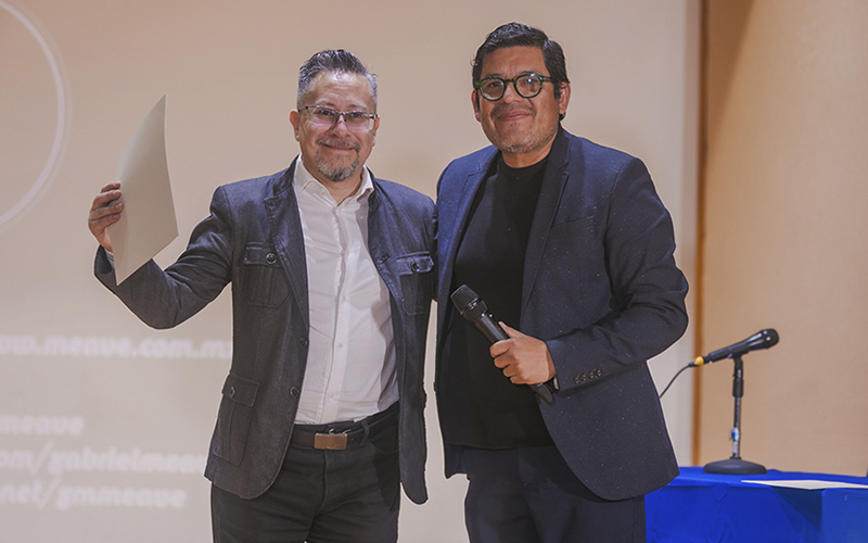 5 / 10 - Diseño Mexicano: Encrucijada del Pasado y el Futuro 5 / 10 - Diseño Mexicano: Encrucijada del Pasado y el Futuro