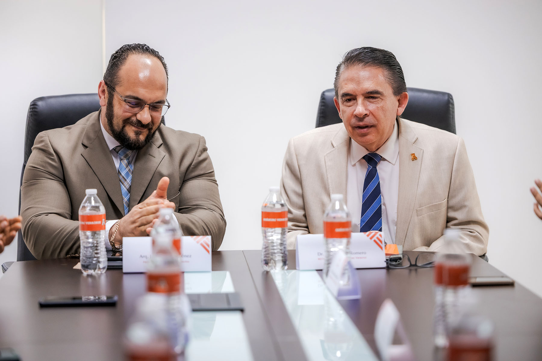 1 / 8 - Renovación de Convenio con el Colegio de Arquitectos de la Zona Metropolitana 1 / 8 - Renovación de Convenio con el Colegio de Arquitectos de la Zona Metropolitana