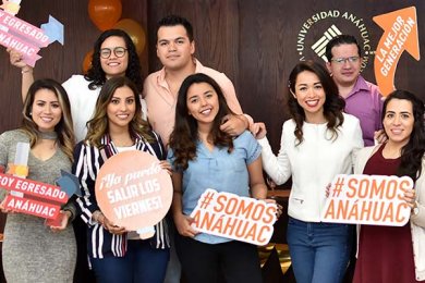 Concluye la Maestría en Comunicación y Mercadotecnia