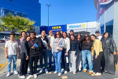 Alumnos Conocen la Empresa IKEA en Puebla