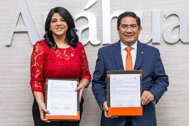 Firma de Convenio con Global Muners