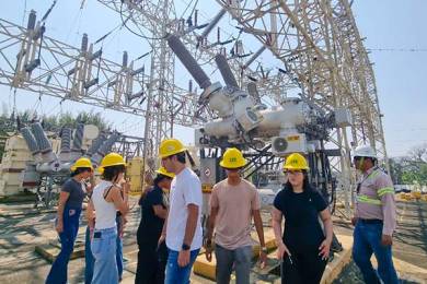 Alumnos Visitan la Subestación Eléctrica de CFE en Córdoba