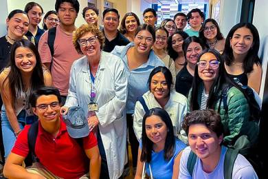 Estudiantes Fortalecen su Formación Internacional en Barcelona