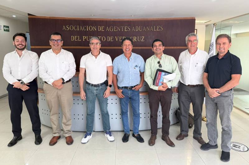 1 / 1 - Fortaleciendo Alianzas con el Sector Logístico, Portuario y Aduanal de Veracruz