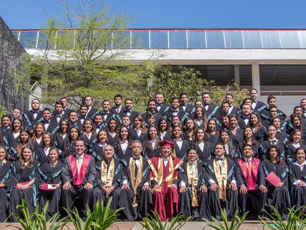 Ceremonia de Conferimiento de Grado