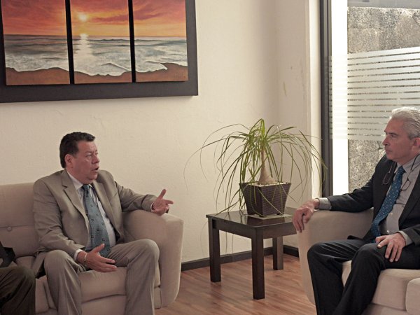 Visita del Presidente de la CANACINTRA al campus universitario