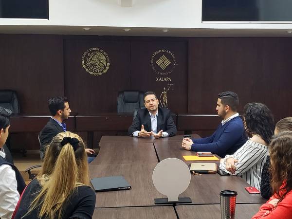 ELAP Vértice con el presidente de la Cruz Roja Mexicana en Xalapa