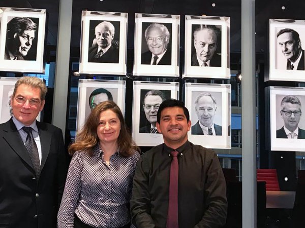 Presidente del Consejo Consultivo de Negocios Internacionales en Misión Empresarial a Europa