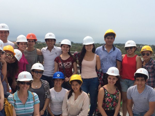 Visita académica a la obra del Parque Acuático Inbursa en Boca del Río