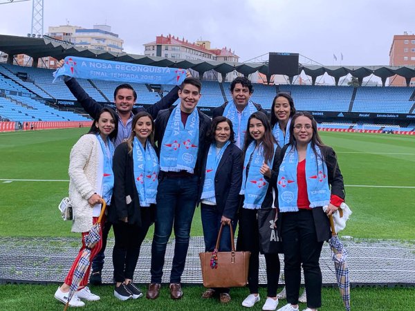Alumnos de la Universidad Anáhuac Xalapa viajaron a España para realizar Estudios en Alta