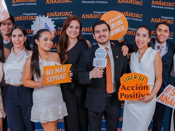 La Meta Está Cerca: Desayuno de Clausura de Cursos